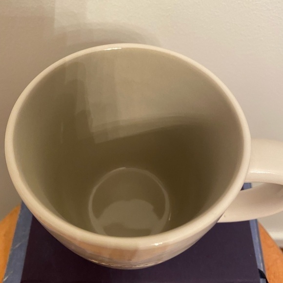 𝅺rae Dunn coffee mug - Picture 3 of 3